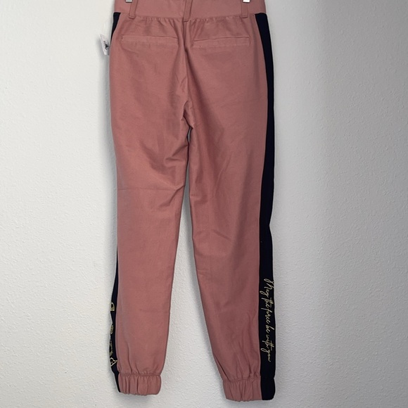 Women’s Star Wars joggers pants Disney parks black pink gold yoda Leia size M - Picture 8 of 9